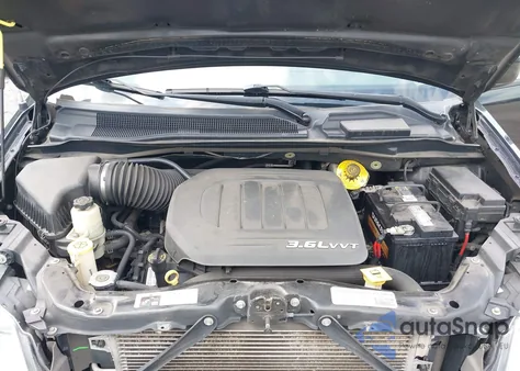 2015 Dodge Grand Caravan Sxt from USA, damaged, VIN 2C4RDGCG7FR592329